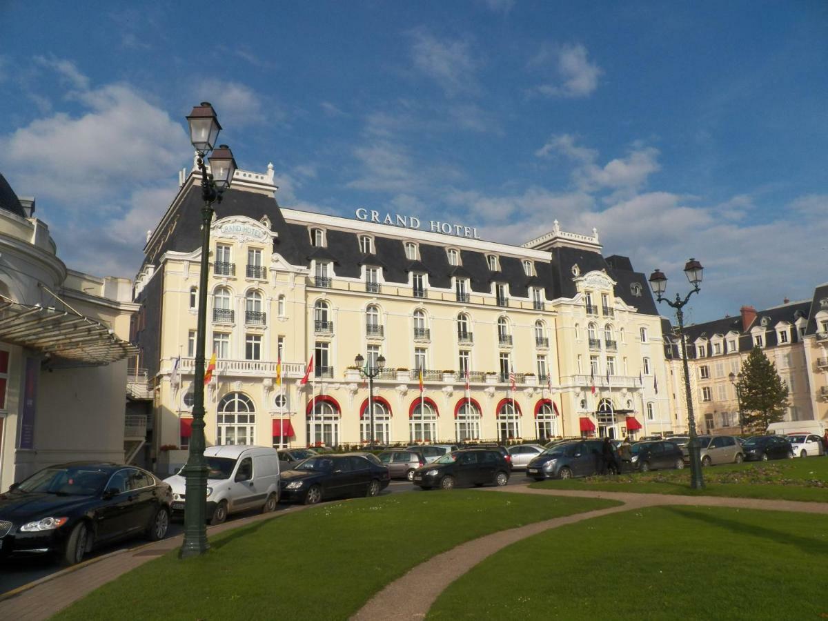 Cabourg - Hyper Centre, Plage 외부 사진